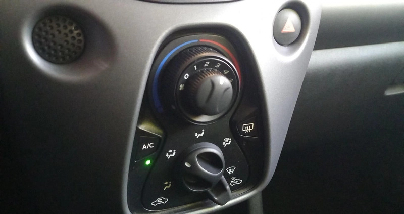Toyota Aygo cena 46900 przebieg: 59850, rok produkcji 2021 z Szamocin małe 191